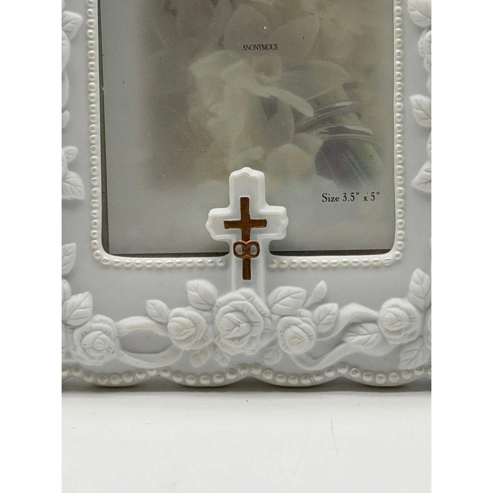 Vintage Russ Berrie White Porcelain Wedding Frame Roses Doves Cross 3.5x5 14389